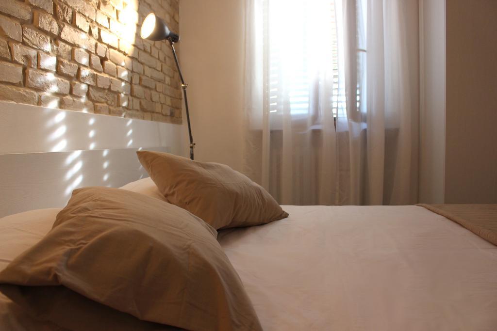 Bed And Breakfast Aratro & Rosmarino Civitanova Marche Exterior photo