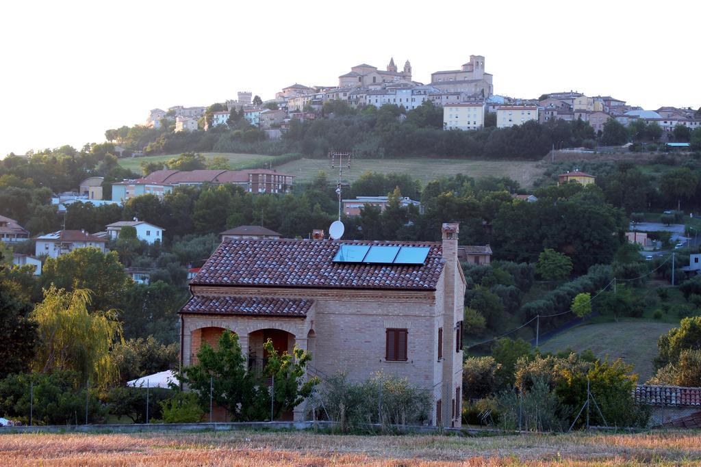 Bed And Breakfast Aratro & Rosmarino Civitanova Marche Exterior photo